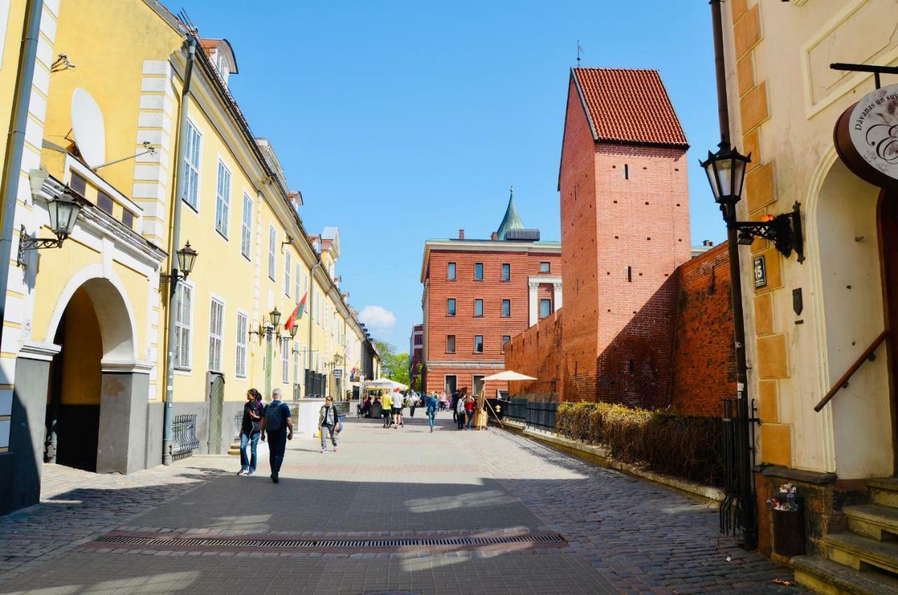 Jacob'S Barracks Apartment In Old Town Riga Exterior foto